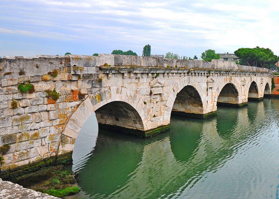 Ponte di Tiberio (Rimini)
