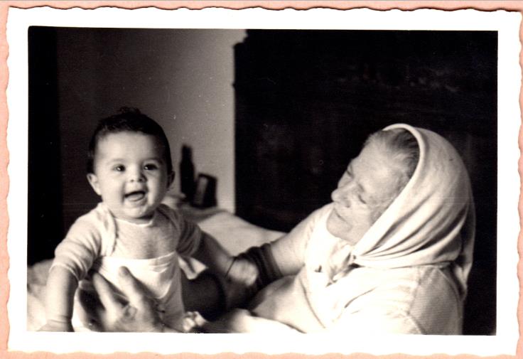 STEFI piccola e nonna Tina-Adele